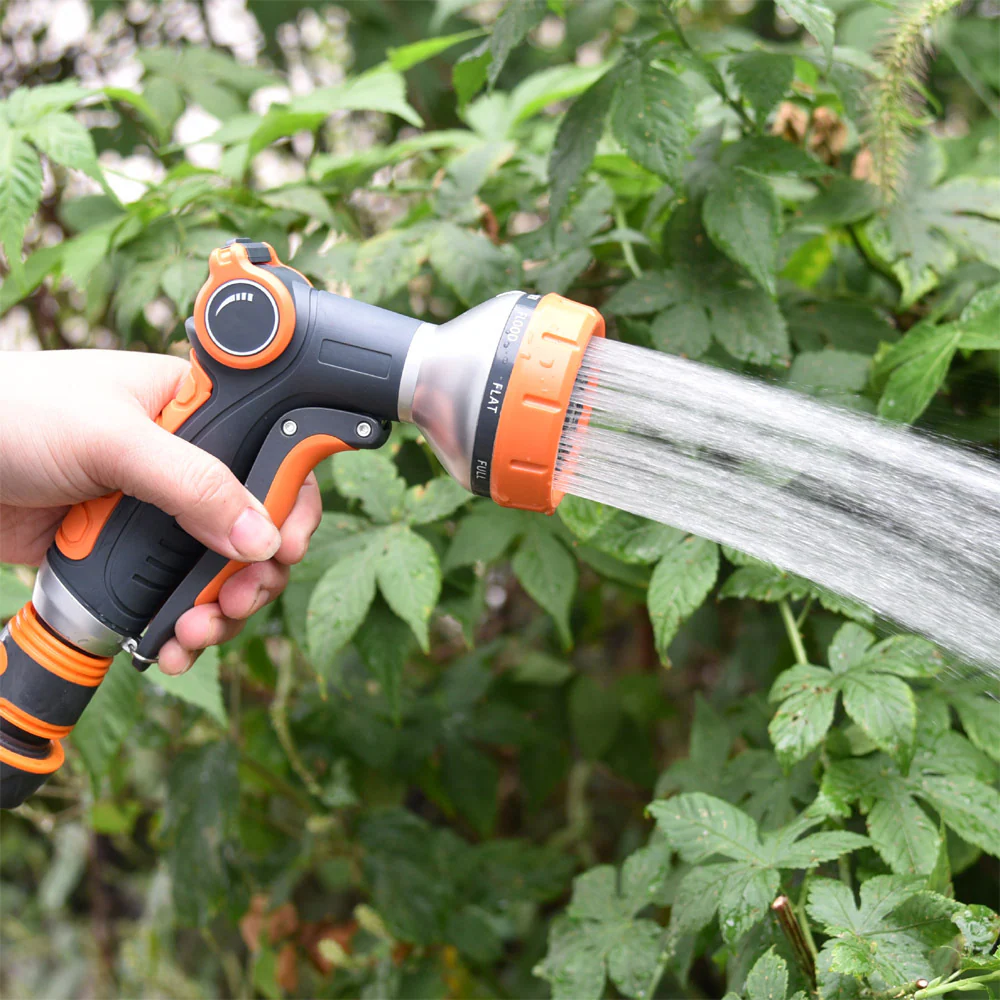 AquaPro: Jouw Alles-in-Één Oplossing voor Tuinonderhoud