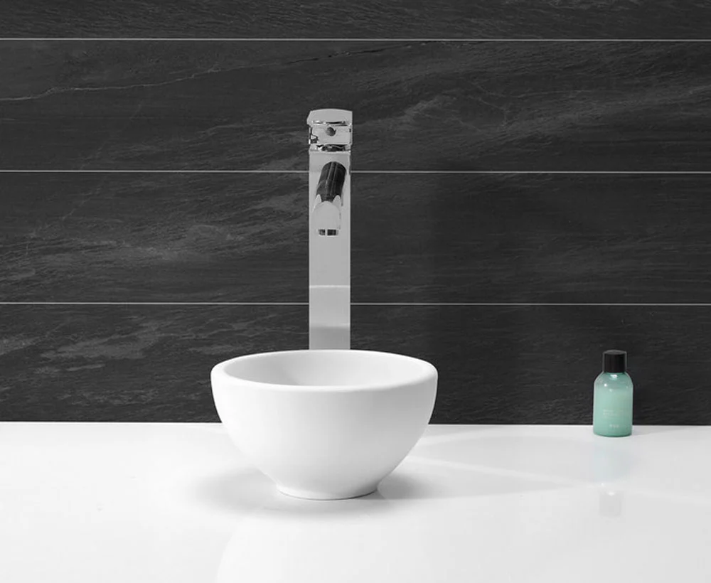 Tessa waskom rond 20 x 11 solid surface mat wit Tessa waskom rond 20 x 11 solid surface mat wit