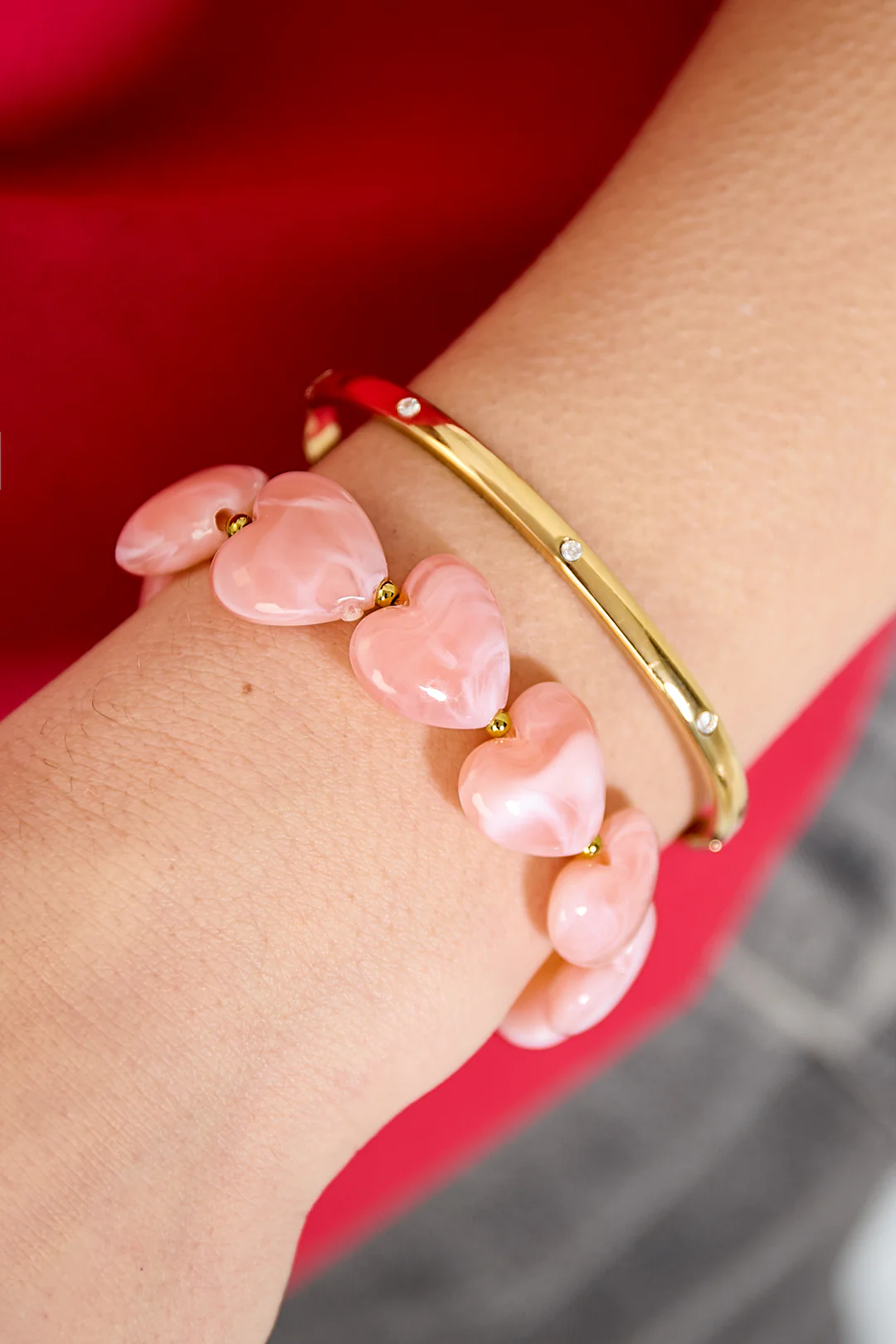 Armband met hartvormige kralen