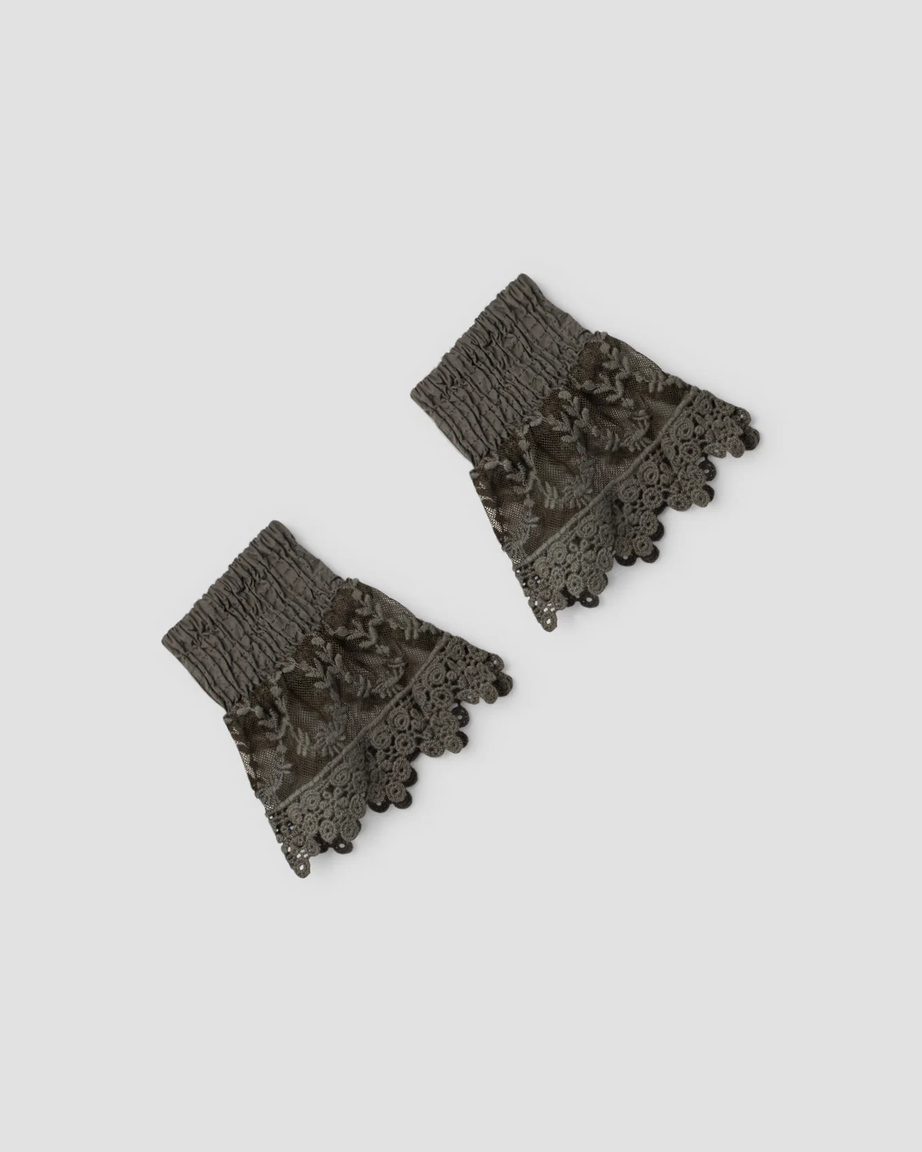 Ewa i Walla Wrist detail cotton Mariett 77614 AW25 graphite