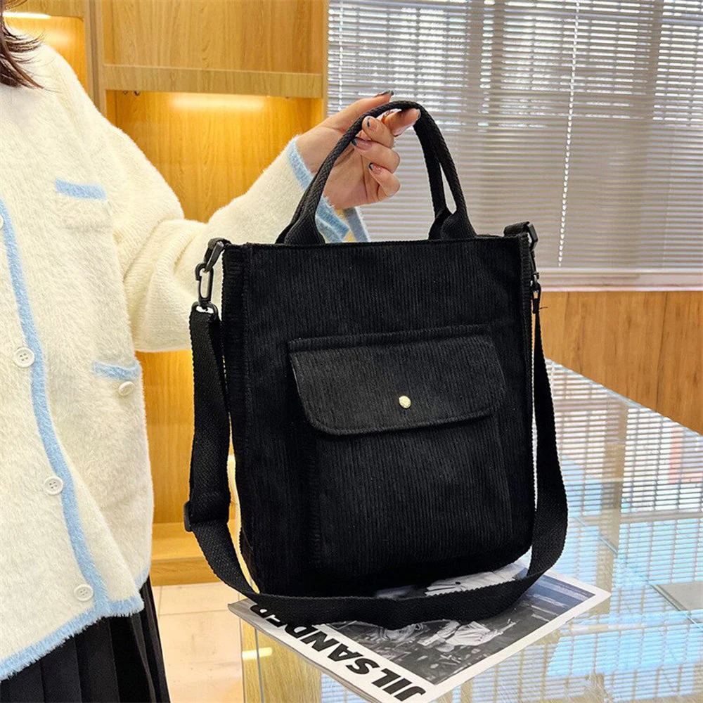 Amber Corduroy Bag – Casual Trendy Tas Waarin Alle Benodigdheden Passen – Zwart