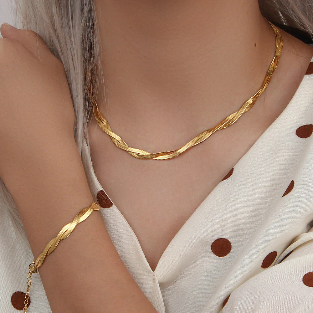 Juwelen Set Goud – Visgraat Ketting en Armband – Goudkleurig