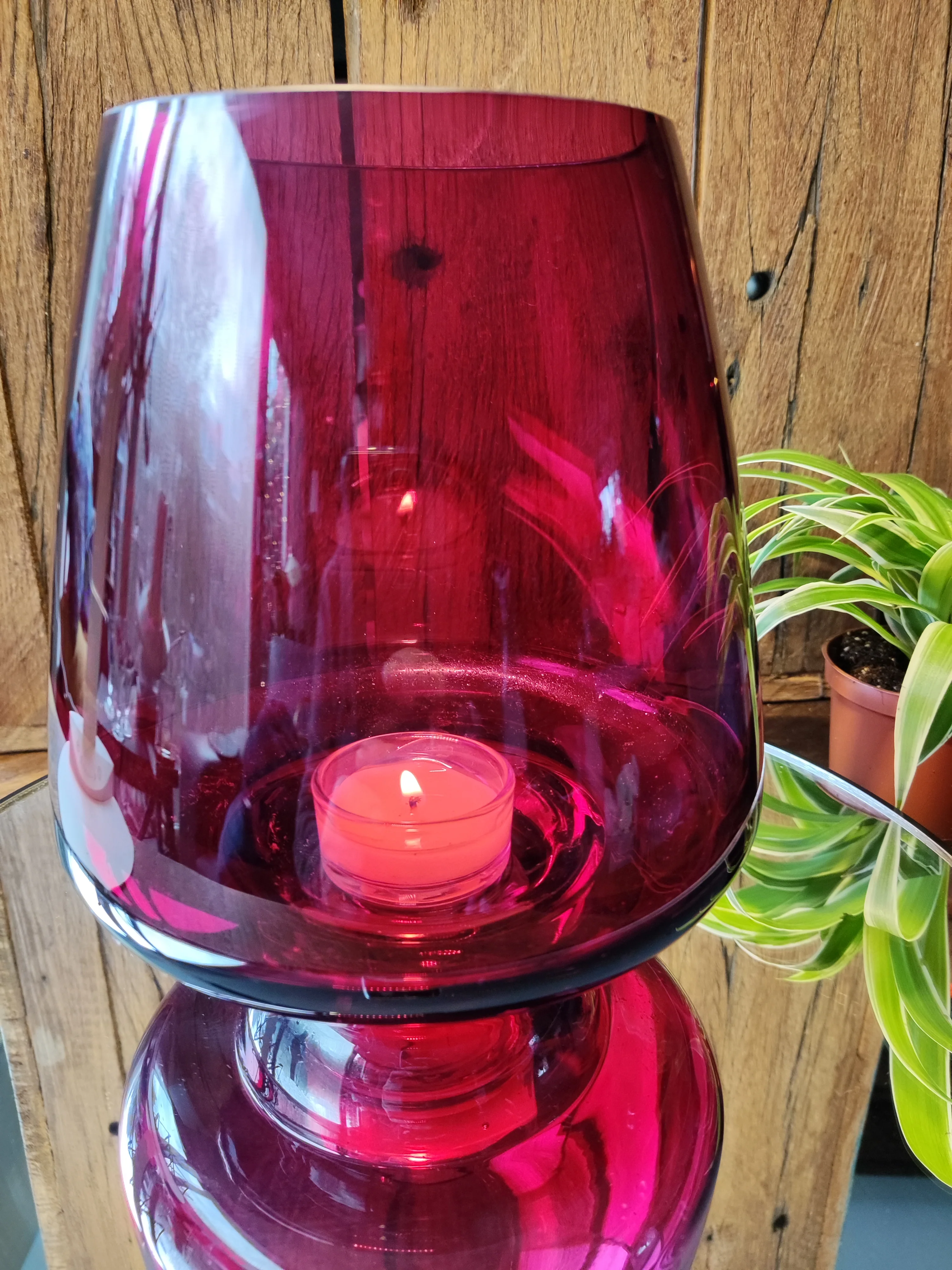 vaas donker roze glas vaas donker roze glas