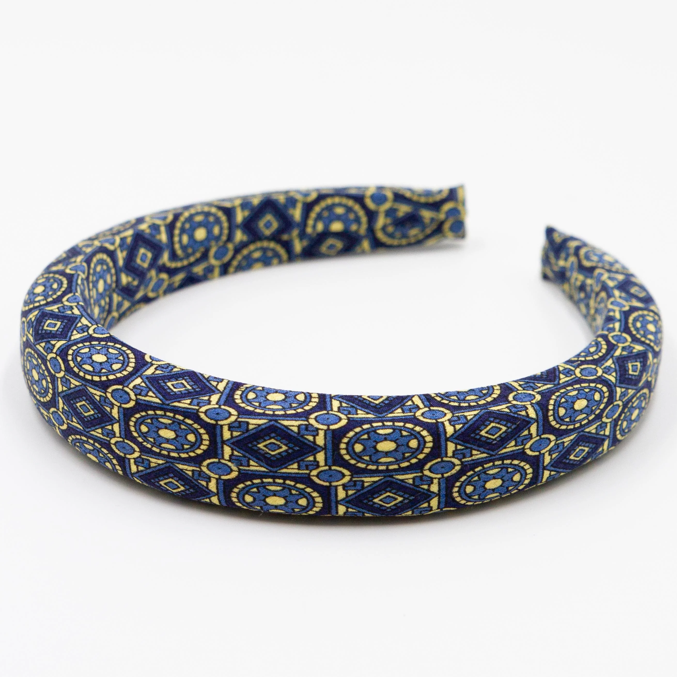 Tinus Tile – Puffy diadeem haarband Tinus Tile – Puffy diadeem haarband