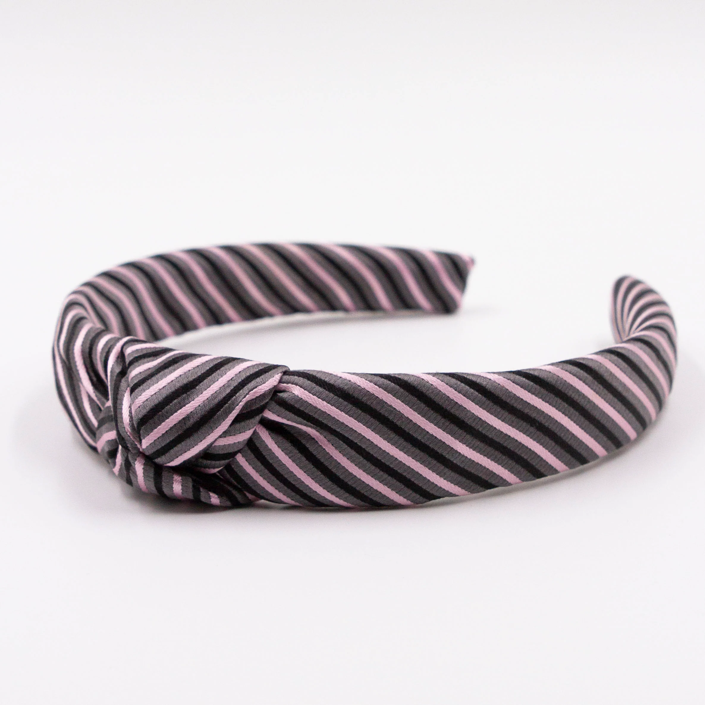 Stevy Streepjes – Diadeem haarband met knoop Stevy Streepjes – Diadeem haarband met knoop