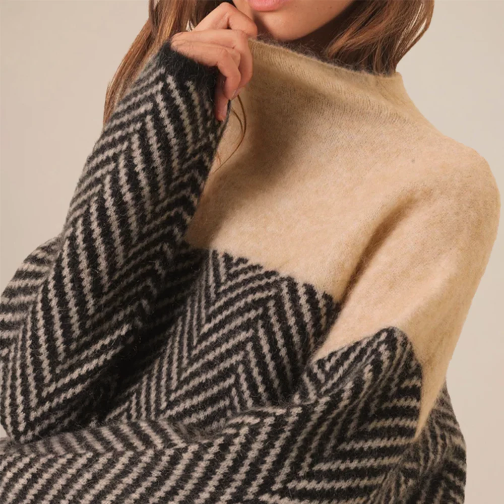 Pull Femme Doux Col Roulé en Maille Fine pour Hiver Élégant et Chaud