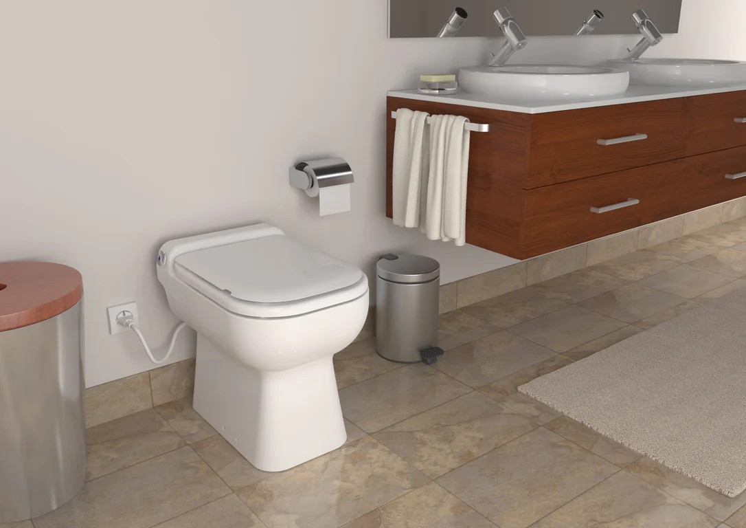 Sanibroyeur Sanicompact closetpot met fecaliënvermaler incl. wc bril