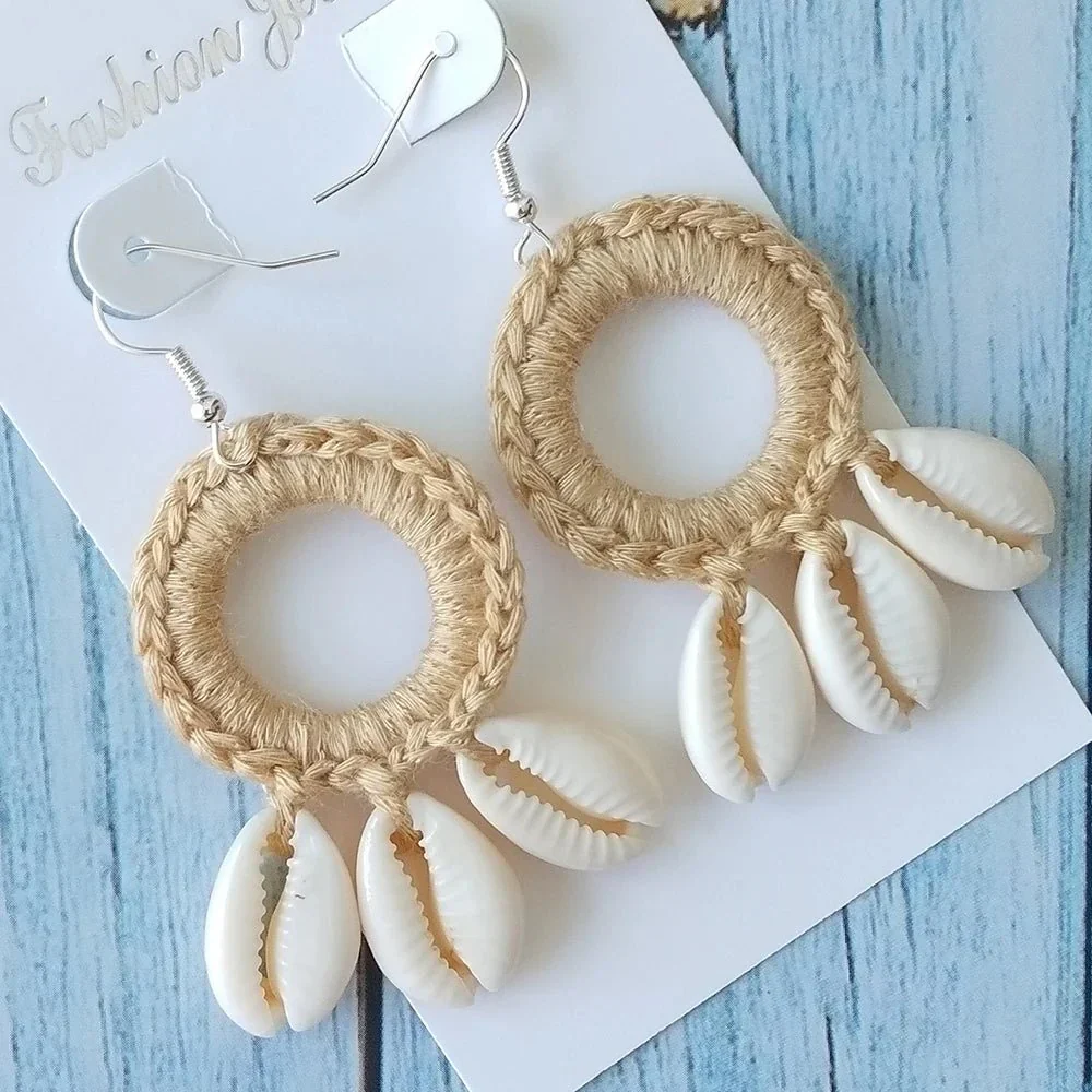 Boho Oorbellen Beige – Gehaakte Schelp Kwastje Druppel – Schelp