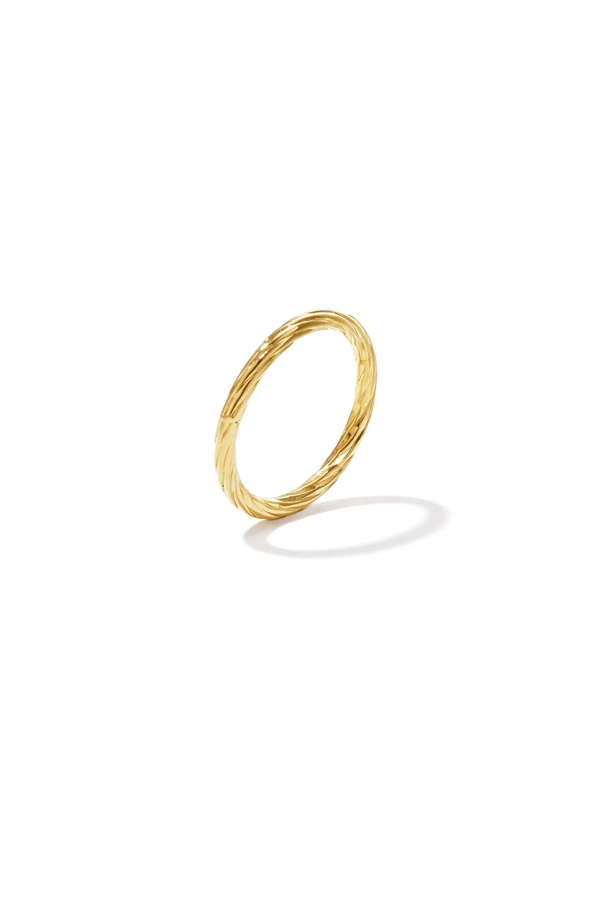 Minimalistische ring met strepen