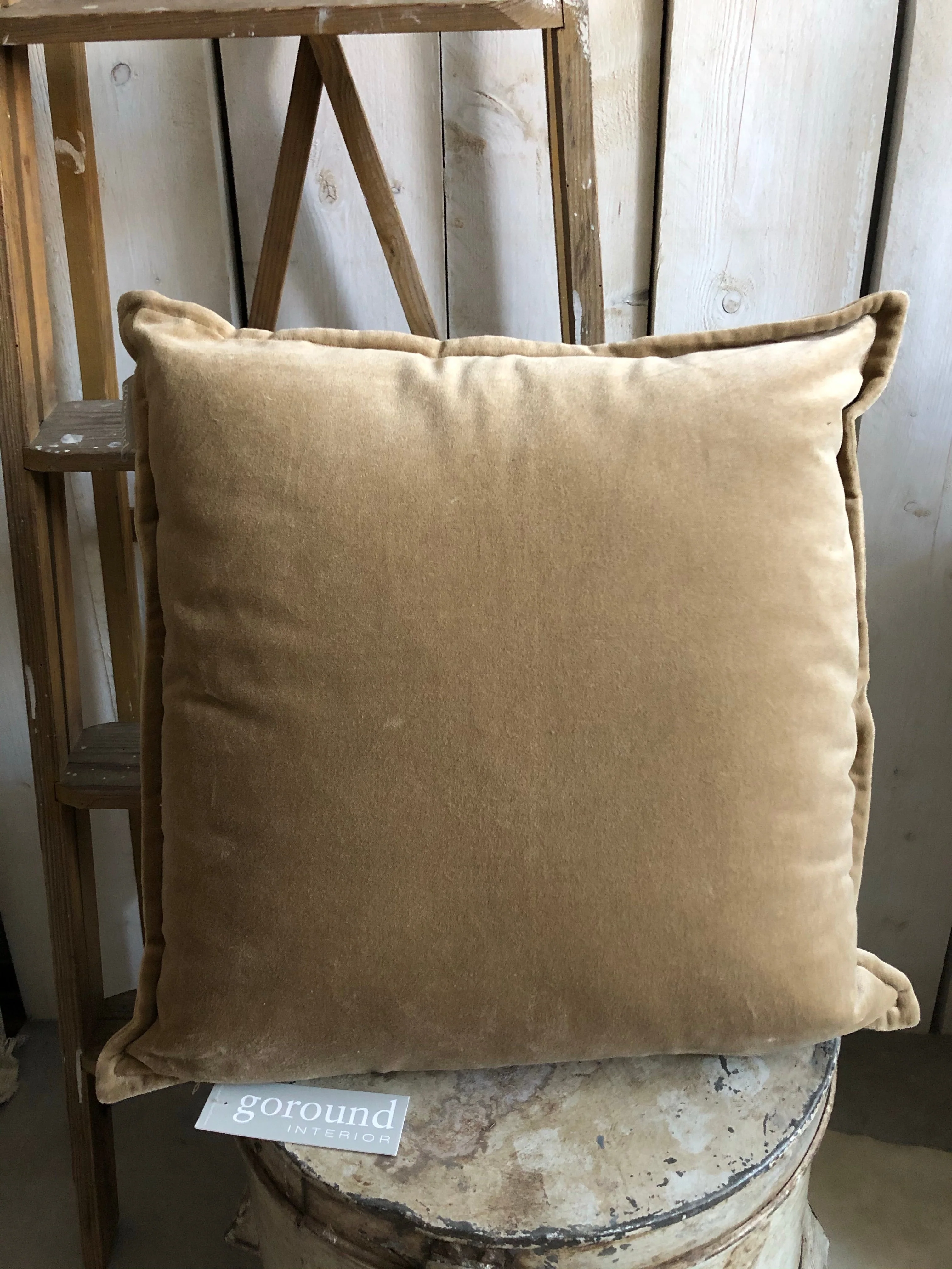 Kussen velvet sand