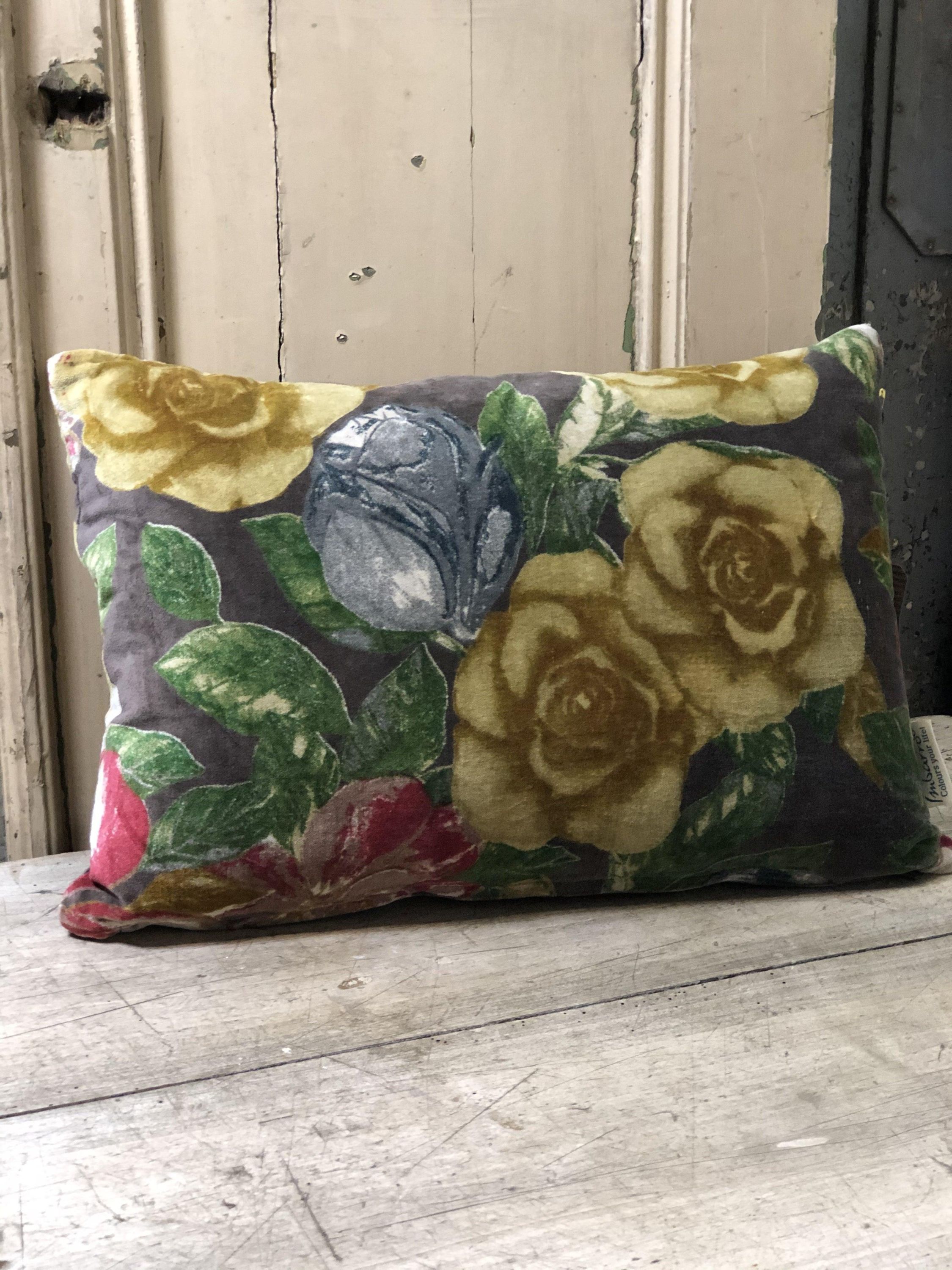 Kussen Misty Bloom Grey
