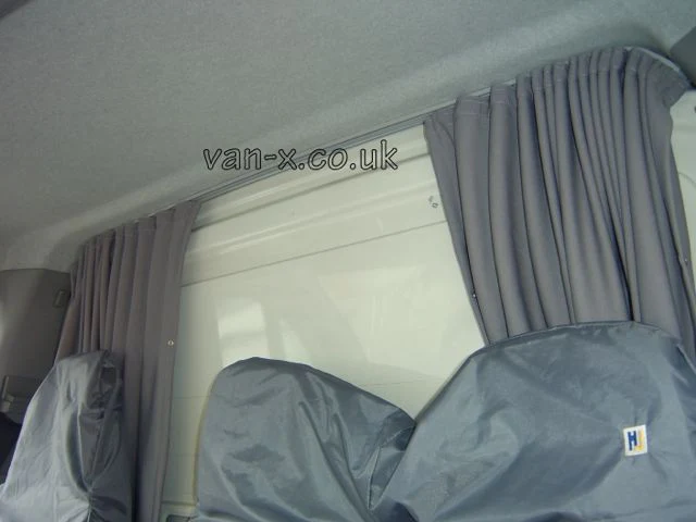 Peugeot Boxer Maxi-Cab scheidingsgordijnset - Afbeelding 2
