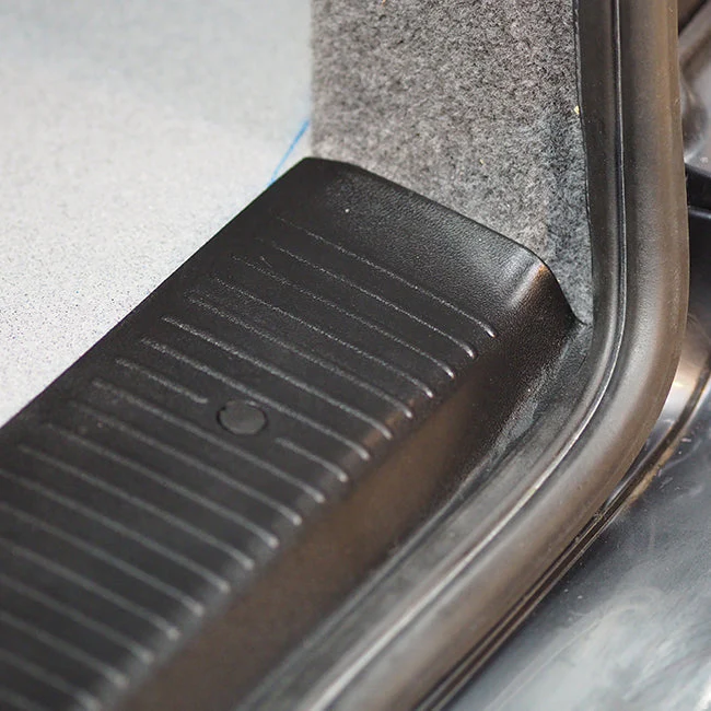 Voor VW T5 / T5.1 Drempel schroefdop met schroeven – Set van 6 OEM vervangingen | Van-X - Afbeelding 3
