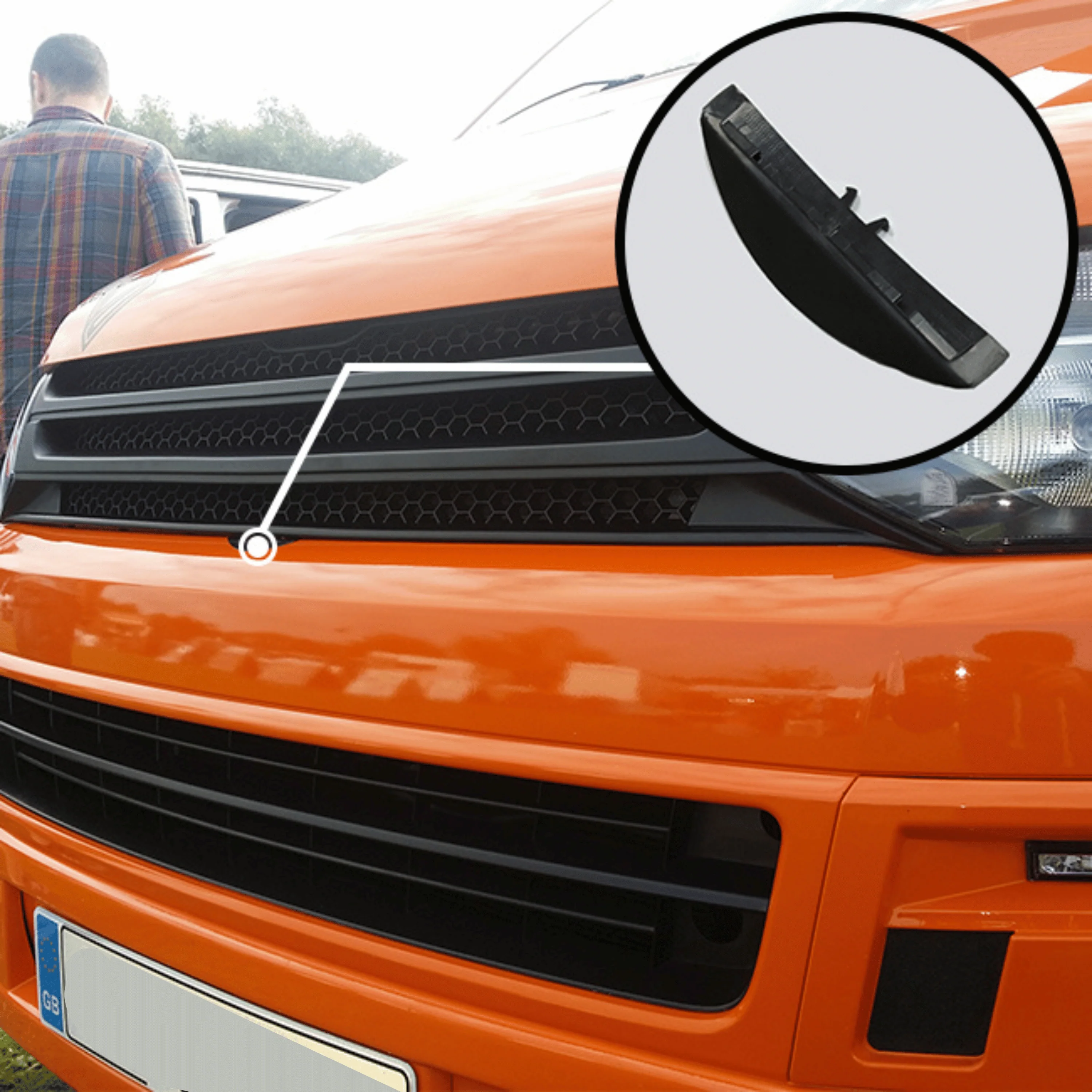 Matte Black Badgeless Grille For Volkswagen T5.1 *Clearance* [B Grade]