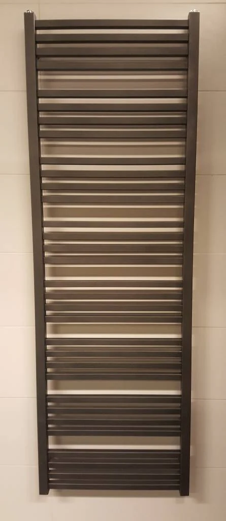 Radiator Luzi Block 150x50cm vierkante spijlen grafiet