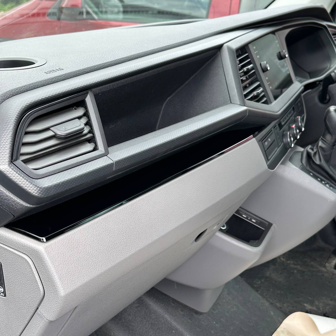 Voor VW T6.1 Transporter Dashboard Upgrade Van-X – Premium 4-delige Glanzend Zwarte Onderkant Dashboard Trim & Deurkaart Set Voor VW T6.1 Transporter Dashboard Upgrade Van-X – Premium 4-delige Glanzend Zwarte Onderkant Dashboard Trim & Deurkaart Set