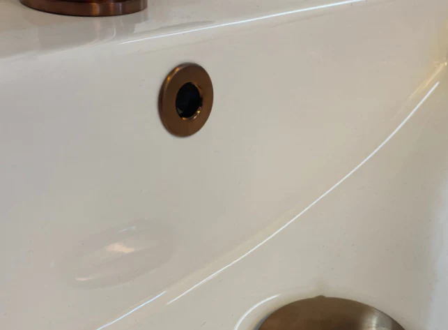 Luzi Wastafel Overloopring Rond Brons (uitsluitend in combinatie met kranen leverbaar)
